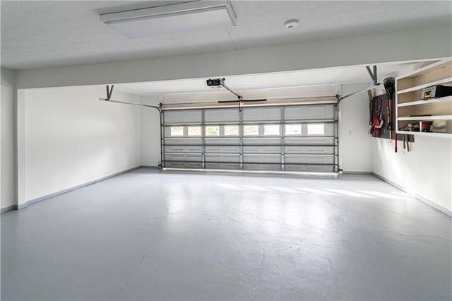 1985 Branch Valley Drive, Roswell, GA 30076