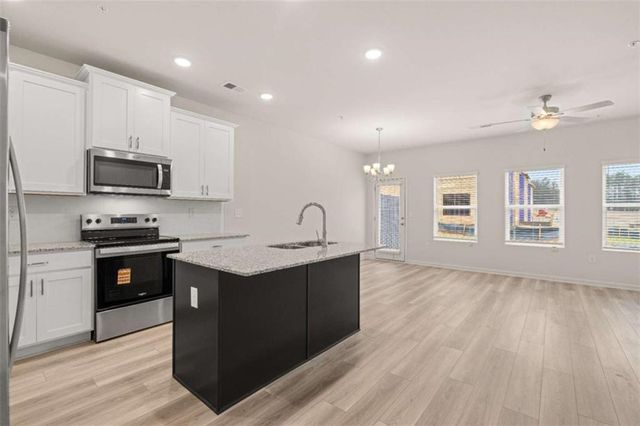 9452 Maple Grove Lane, Jonesboro, GA 30238