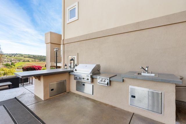 5157 Mertola Dr, El Dorado Hills, CA 95762