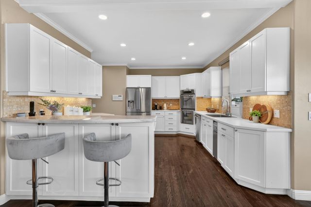 281 Powers Dr, El Dorado Hills, CA 95762
