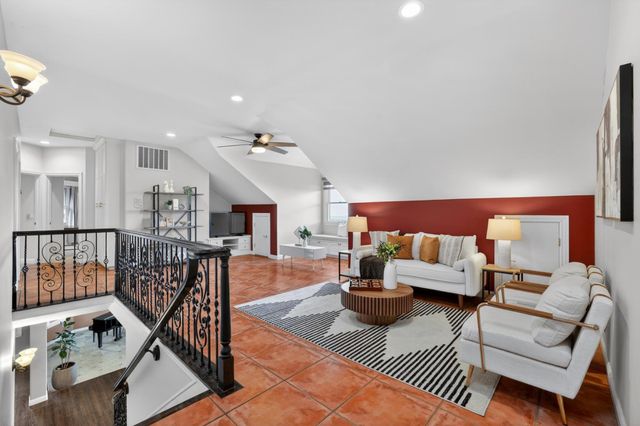 281 Powers Dr, El Dorado Hills, CA 95762