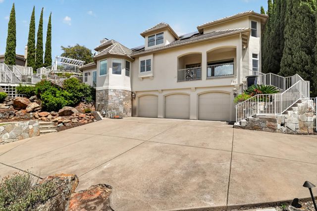 281 Powers Dr, El Dorado Hills, CA 95762