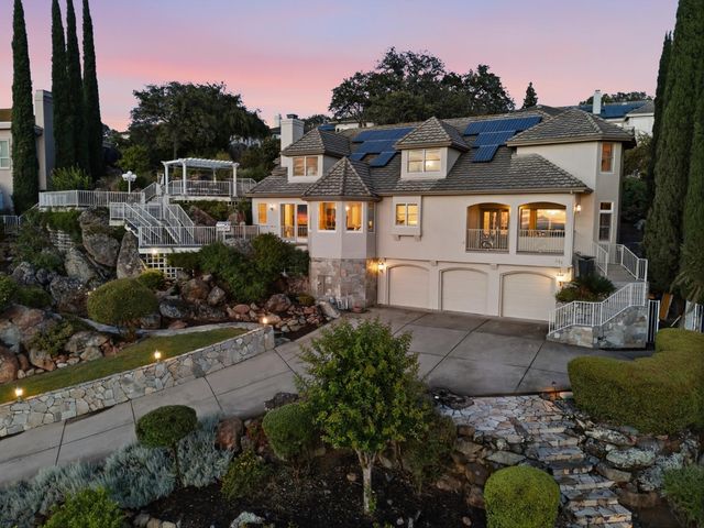 281 Powers Dr, El Dorado Hills, CA 95762