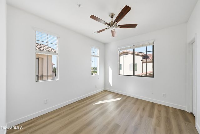 2315 N 52ND Street 144, Phoenix, AZ 85008