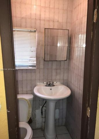 1079 NW 112th Terrace, Miami, FL 33168