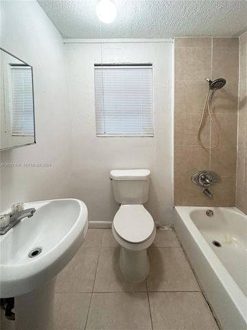 1079 NW 112th Terrace, Miami, FL 33168
