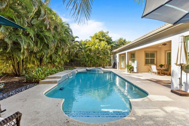 4940 SE Inlet Isle Way, Stuart, FL 34997