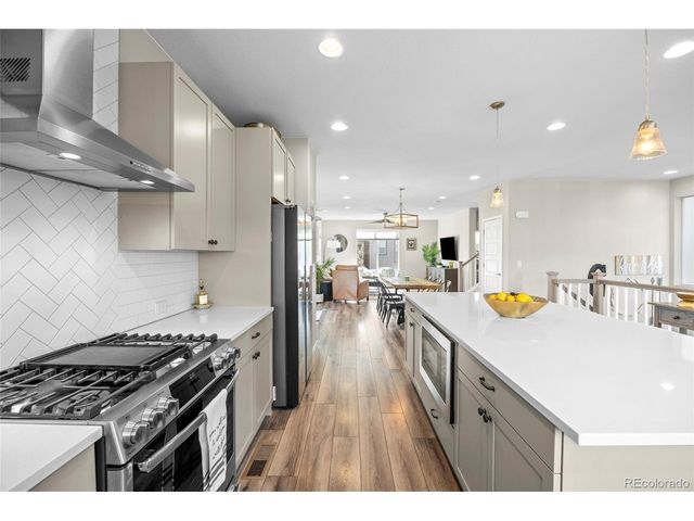 8867 Delacorte St, Highlands Ranch, CO 80129