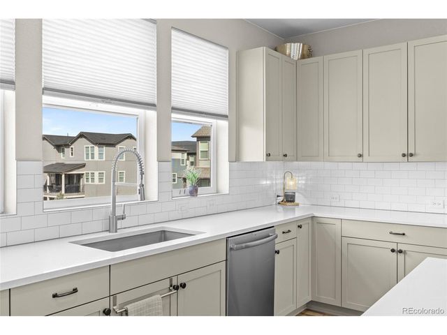 8867 Delacorte St, Highlands Ranch, CO 80129