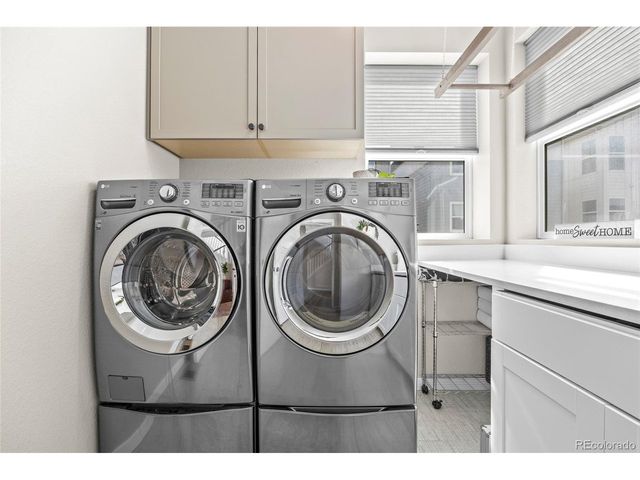 8867 Delacorte St, Highlands Ranch, CO 80129