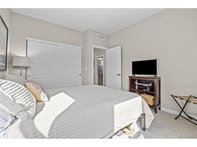 8867 Delacorte St, Highlands Ranch, CO 80129