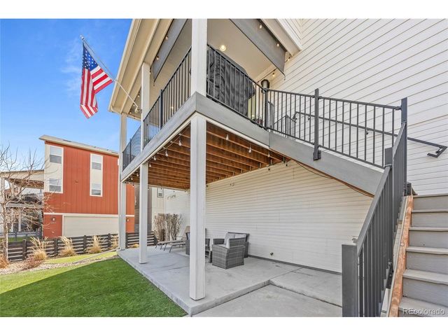 8867 Delacorte St, Highlands Ranch, CO 80129