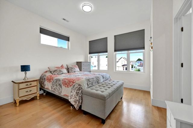 254 Spencer Ave. 5, Chelsea, MA 02150