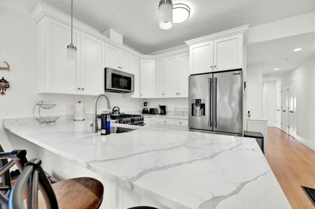 254 Spencer Ave. 5, Chelsea, MA 02150