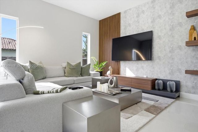 21205 Ingraham Ave Rd, Cutler Bay, FL 33189