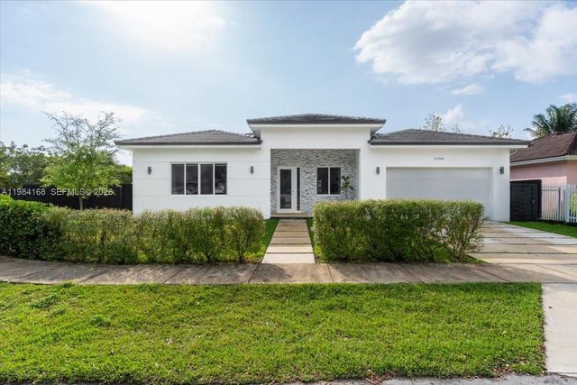 21205 Ingraham Ave Rd, Cutler Bay, FL 33189