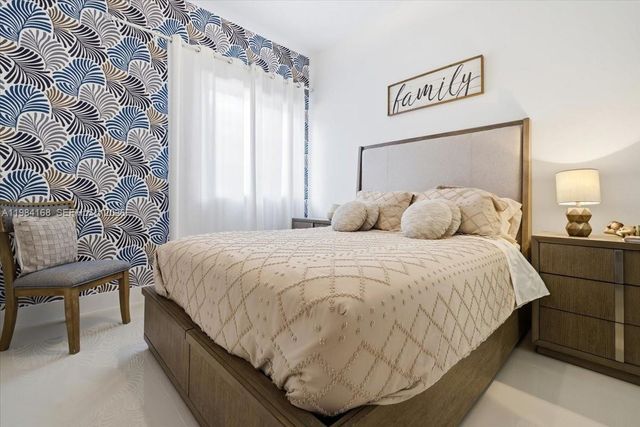 21205 Ingraham Ave Rd, Cutler Bay, FL 33189