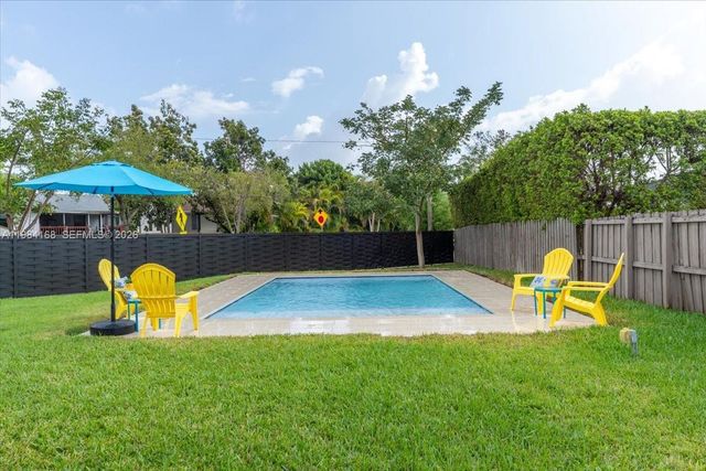 21205 Ingraham Ave Rd, Cutler Bay, FL 33189