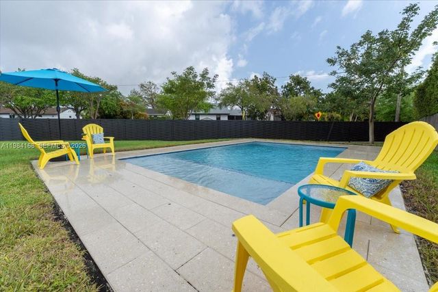 21205 Ingraham Ave Rd, Cutler Bay, FL 33189