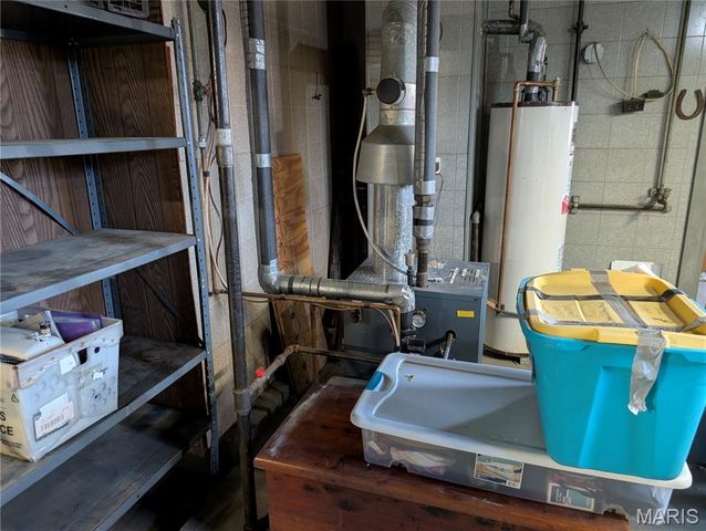 1252 State Street, Alton, IL 62002