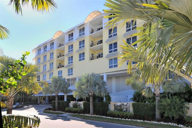 915 SEASIDE DRIVE 312, Weeks 16-17, Sarasota, FL 34242