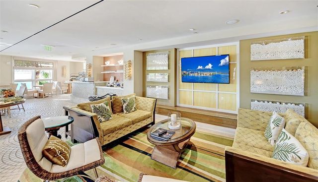 915 SEASIDE DRIVE 312, Weeks 16-17, Sarasota, FL 34242