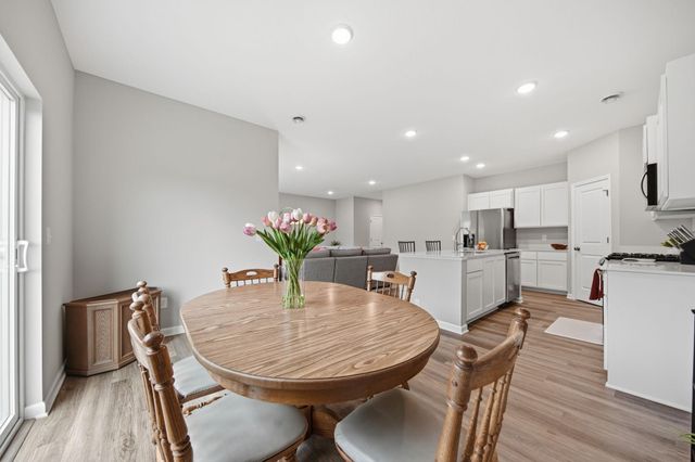 5385 161st Street N, Hugo, MN 55038