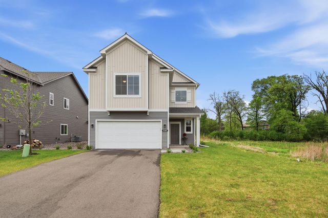 5385 161st Street N, Hugo, MN 55038