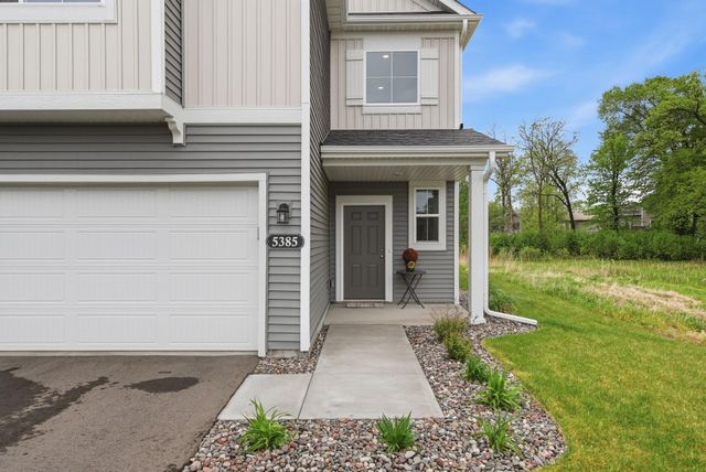 5385 161st Street N, Hugo, MN 55038
