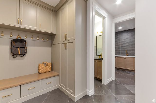 1649 W PHEASANT MEADOW DR, Kaysville, UT 84037