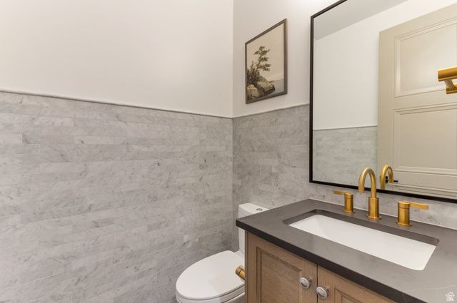 1649 W PHEASANT MEADOW DR, Kaysville, UT 84037