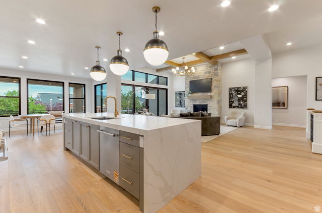 1649 W PHEASANT MEADOW DR, Kaysville, UT 84037