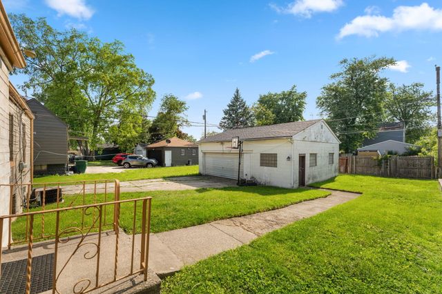 7346 Alexander Avenue, Hammond, IN 46323
