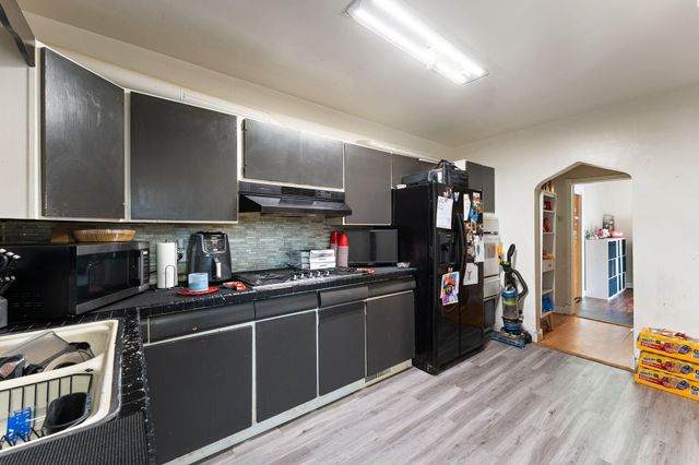 7346 Alexander Avenue, Hammond, IN 46323