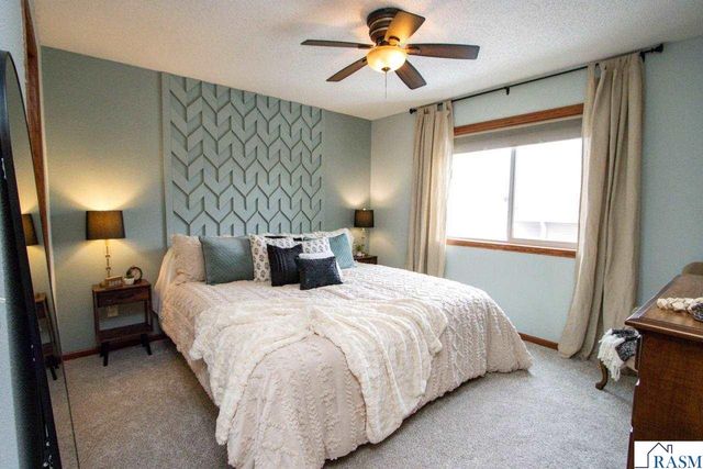 2223 Fairbanks Drive, North Mankato, MN 56003