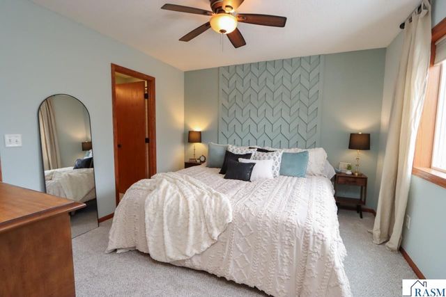 2223 Fairbanks Drive, North Mankato, MN 56003