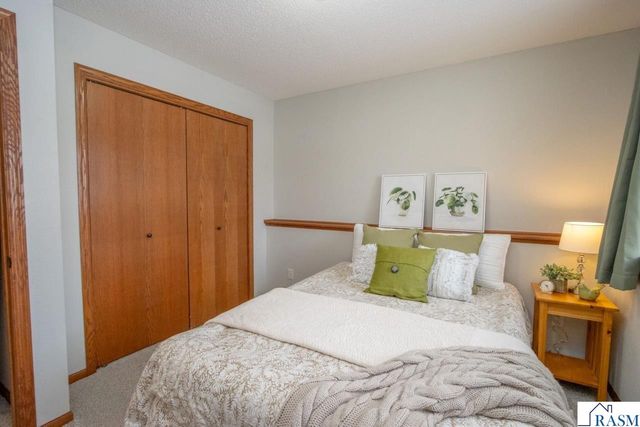 2223 Fairbanks Drive, North Mankato, MN 56003