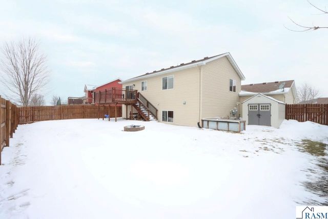 2223 Fairbanks Drive, North Mankato, MN 56003