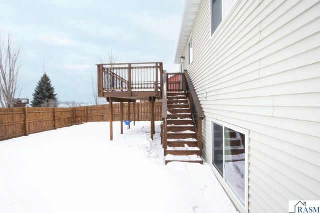 2223 Fairbanks Drive, North Mankato, MN 56003