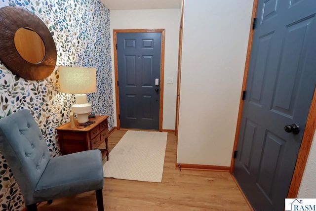 2223 Fairbanks Drive, North Mankato, MN 56003