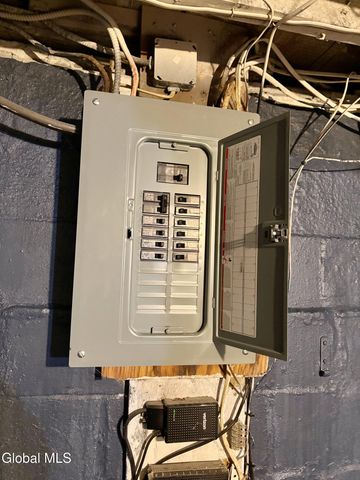 1133 Cutler Street, Schenectady, NY 12303