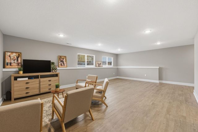 5410 W 46th St S, Wichita, KS 67215