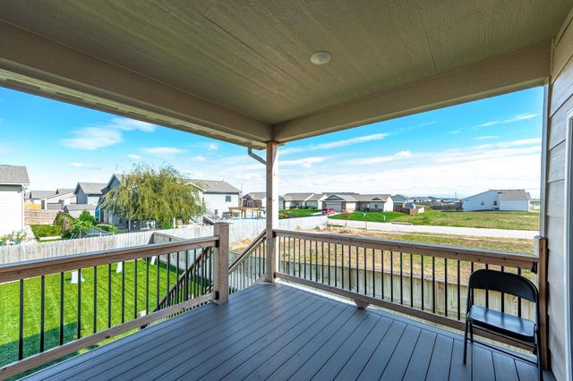 5410 W 46th St S, Wichita, KS 67215