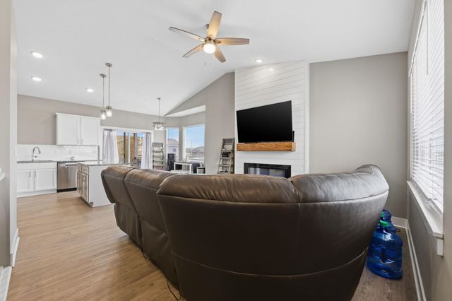 5410 W 46th St S, Wichita, KS 67215