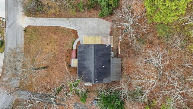 4917 Shoreline Dr, Chattanooga, TN 37416