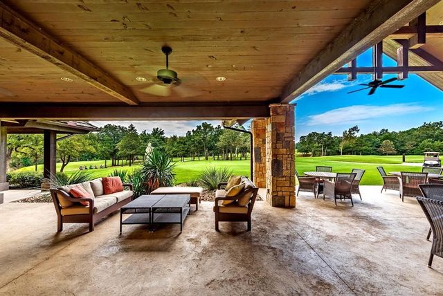 265 Pine Hills, Gordonville, TX 76245
