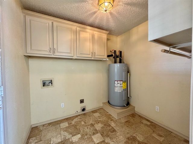 186 Autumn Wood Trail, Gun Barrel City, TX 75156
