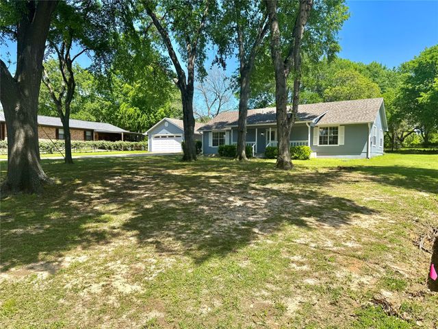186 Autumn Wood Trail, Gun Barrel City, TX 75156