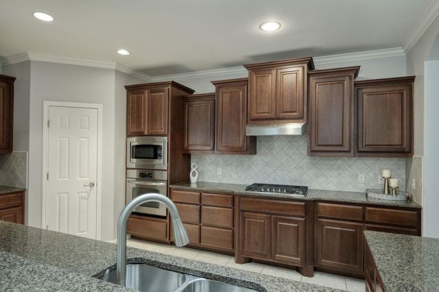 12421 Black Hills DR, Austin, TX 78748