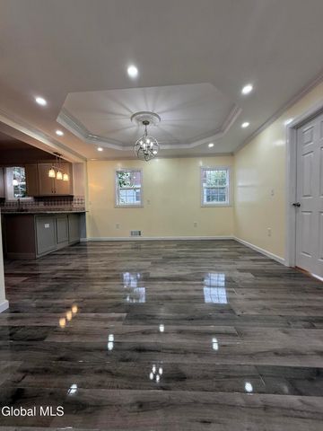 23 Wagner Avenue, Schenectady, NY 12304